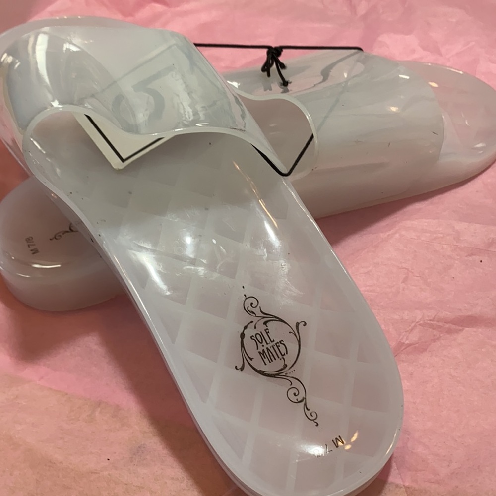 Sole Mates White Rubber Slip Ons Jelly Sandals 7/8 Brand New